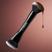 Dual-ended liquid bronzer & contour brush